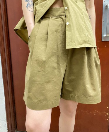Olive Pleated Shorts #220409